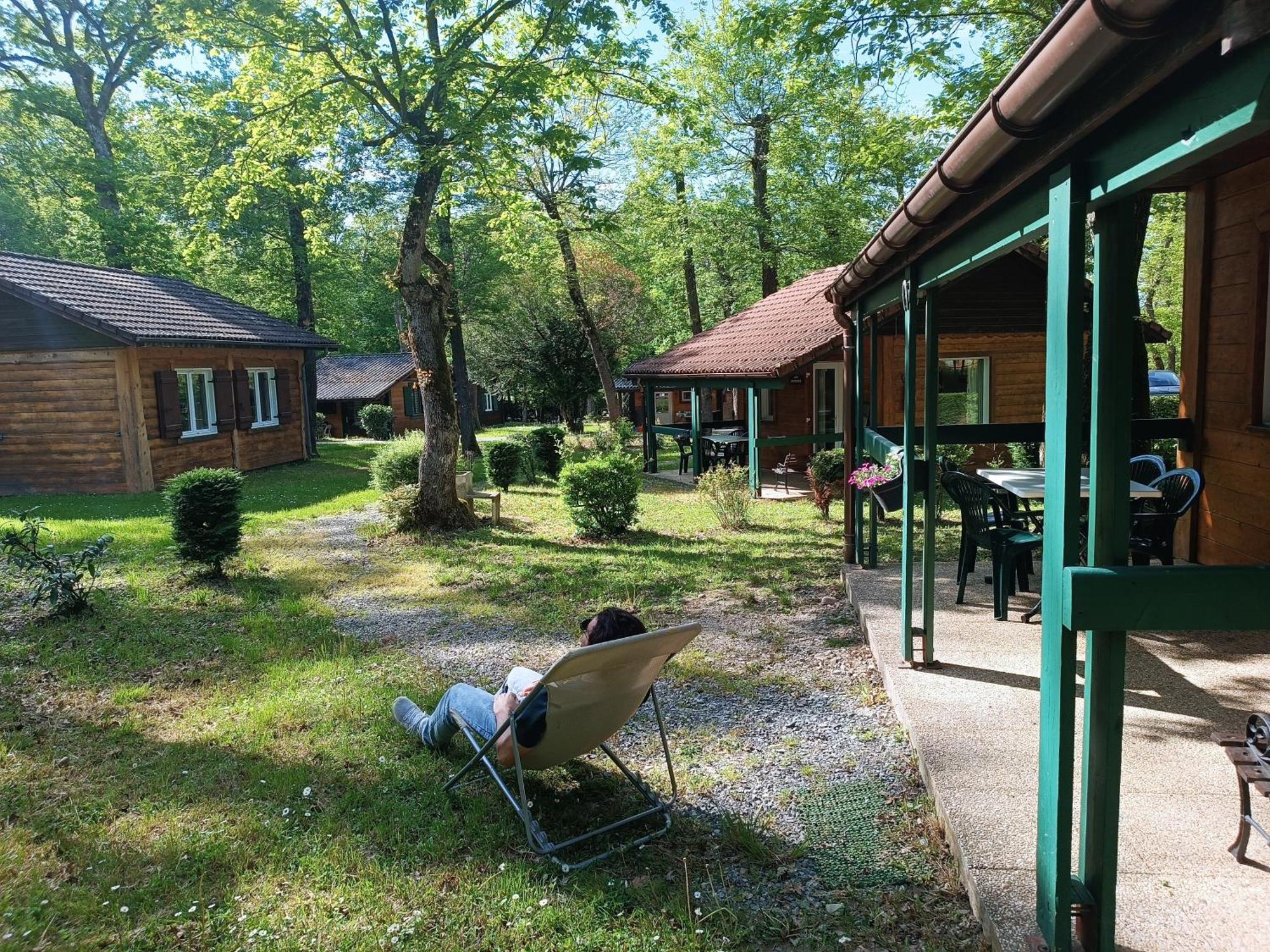 Camping Le Relais Du Leman Messery Exterior foto